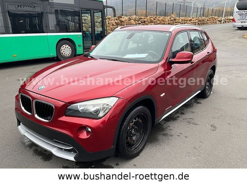 Gebraucht BMW X1 143 PS (105 kW) 2011 Rot SUV