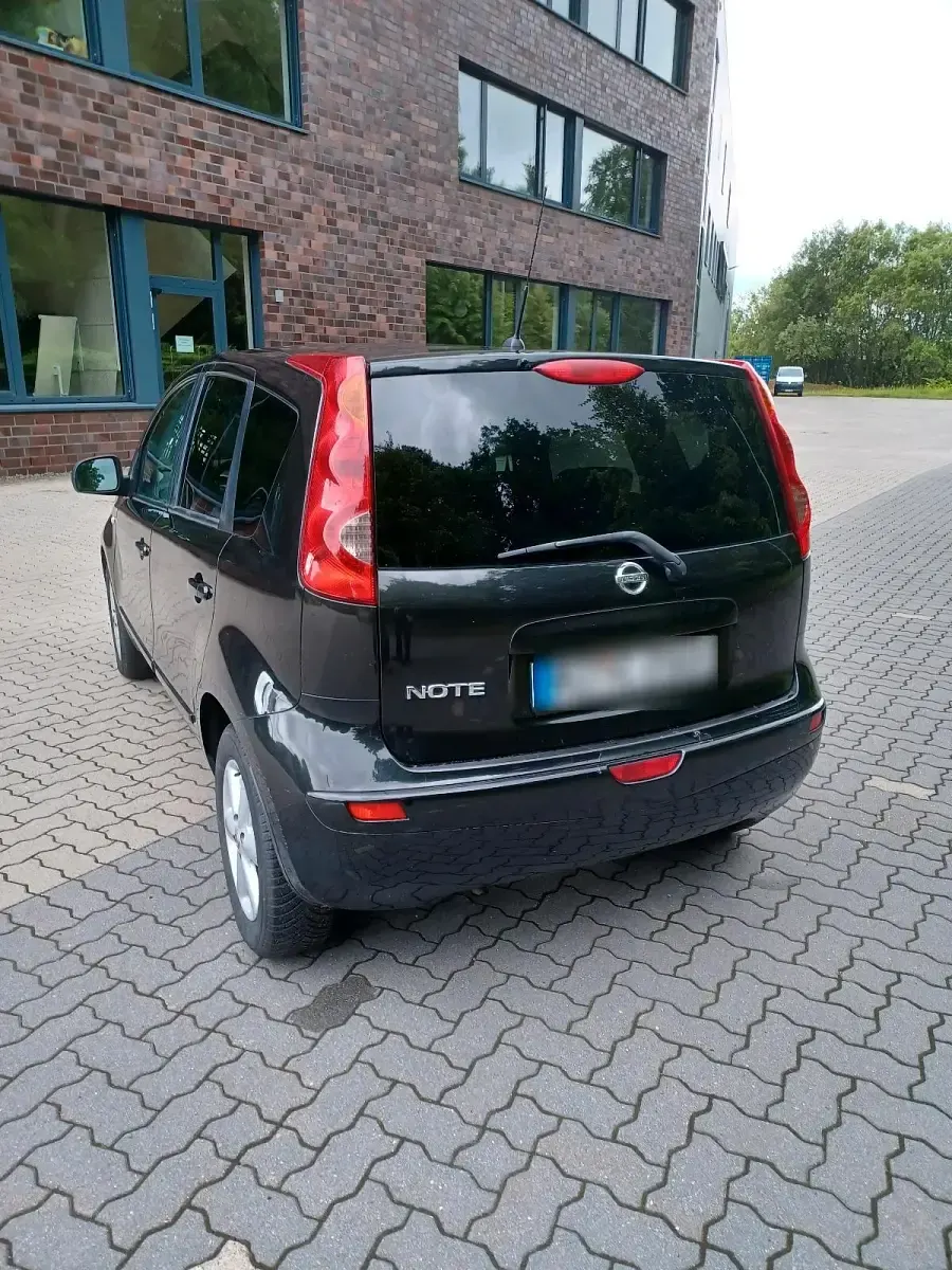 Gebraucht Nissan Note 88 PS (64 kW) 2008 Schwarz Kleinwagen