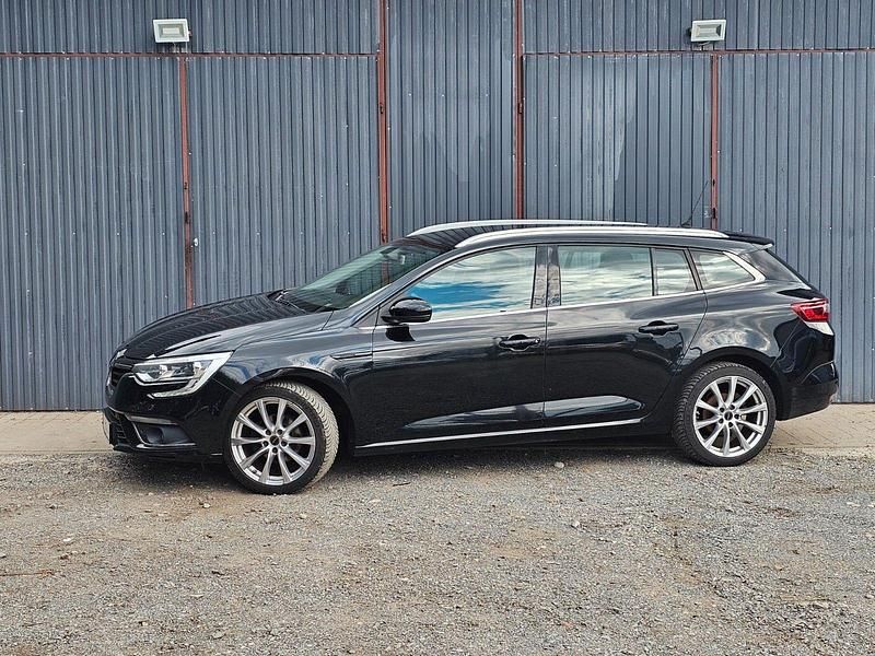 Schwarz Gebraucht 2017 Renault Mégane IV Kombi | 7.980 € (Fairer Preis) - Bild 1/4