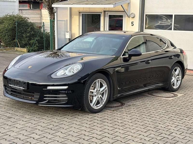 Schwarz Gebraucht 2014 Porsche Panamera 4S Limousine | 34.900 € (Superpreis) - Bild 1/4