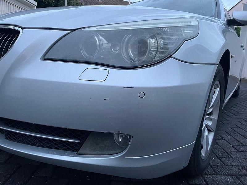 Gebraucht BMW 525 197 PS (144 kW) 2007 Kombi