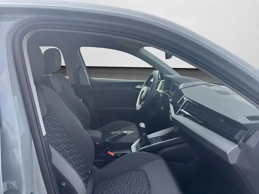 Gebraucht Audi A1 Sportback Advanced Plus 95 PS (69 kW) 2025 Pfeilgrau perleffekt Kleinwagen
