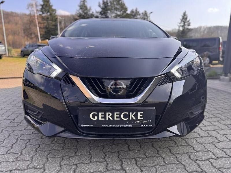Gebraucht Nissan Micra Acenta 92 PS (67 kW) 2022 Schwarz Kleinwagen