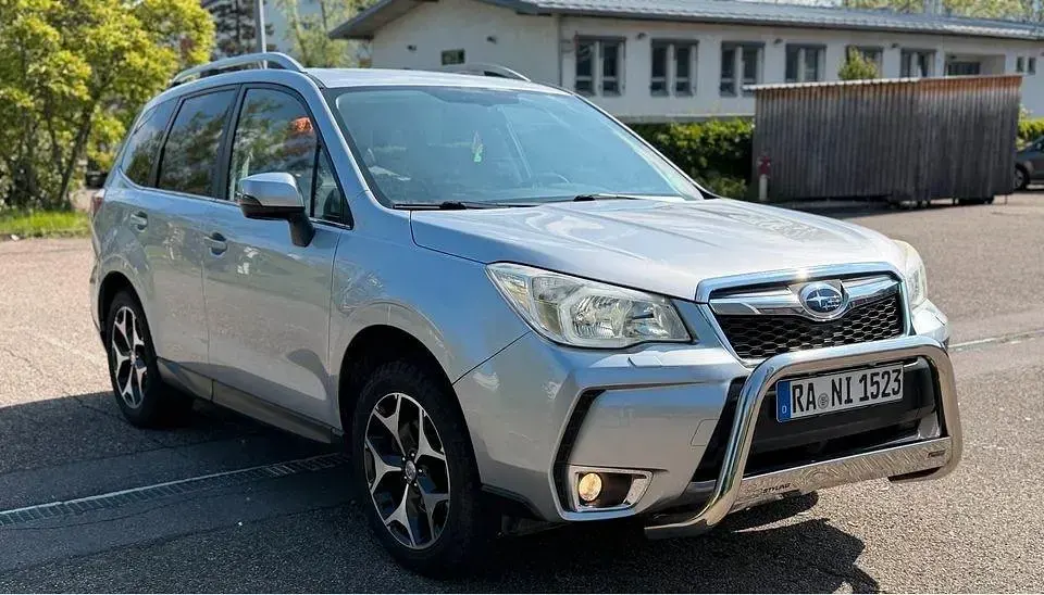 Gebraucht Subaru Forester Platinum 241 PS (177 kW) 2013 Silber SUV