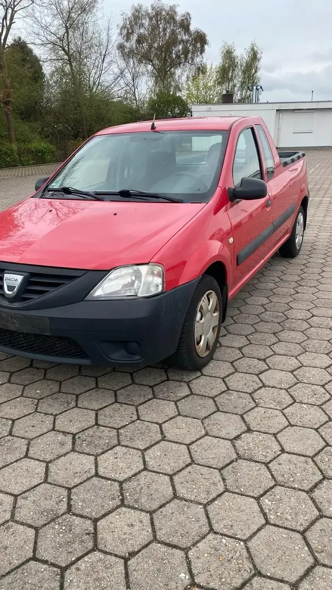 Gebraucht Dacia Pick up 86 PS (63 kW) 2010 Rot Pickup