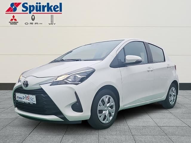 Weiss Gebraucht 2020 Toyota Yaris Comfort Kleinwagen | 13.880 € (Fairer Preis) - Bild 1/3