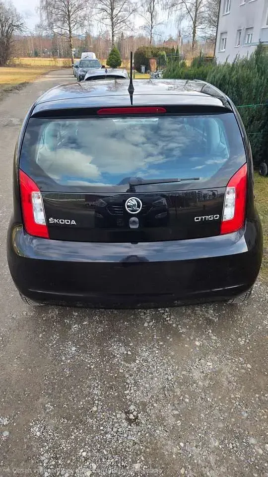 Używany Skoda Citigo Fun 60 KM (44 kW) 2017 Czarny Hatchback