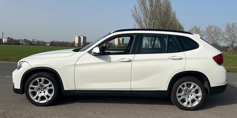 Gebraucht BMW X1 116 PS (85 kW) 2013 Weiß SUV