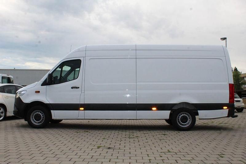 Gebraucht Mercedes Sprinter 150 PS (110 kW) 2023 Weiß Van