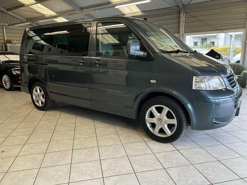 Gebraucht VW Multivan 174 PS (127 kW) 2007 Grau Van / Kleinbus