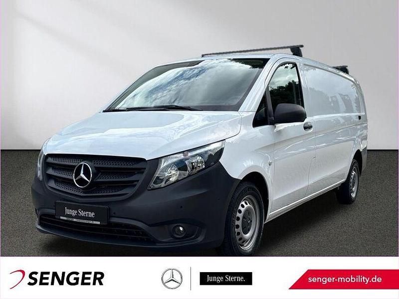 Weiß Gebraucht 2020 Mercedes Vito Van / Kleinbus | 23.503 € (Guter Preis) - Bild 1/3