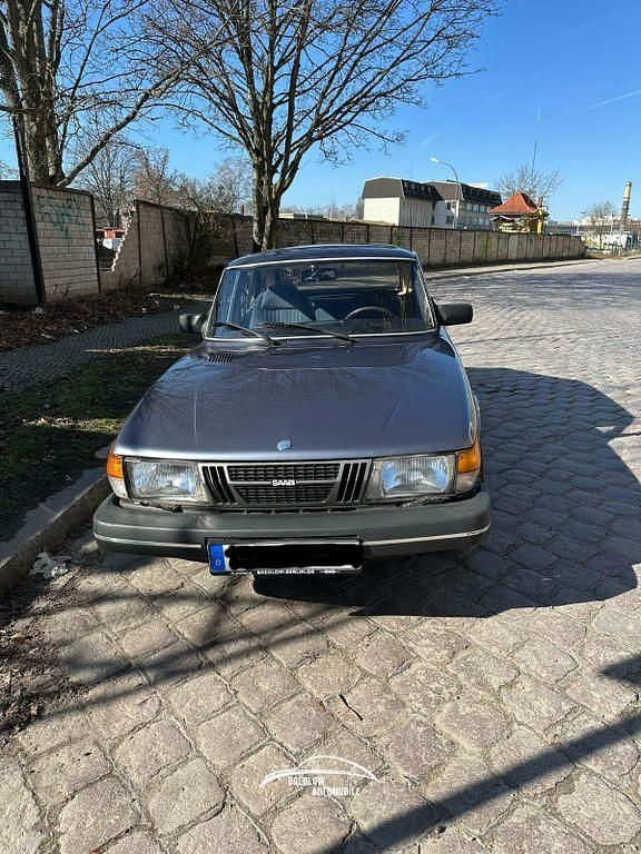 Grau Gebraucht 1982 Saab 900 Limousine | 3.000 € - Bild 1/4