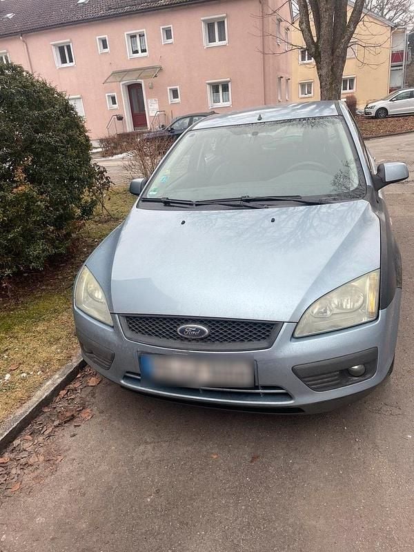 Gebraucht Ford Focus 101 PS (74 kW) 2006 Blau Limousine