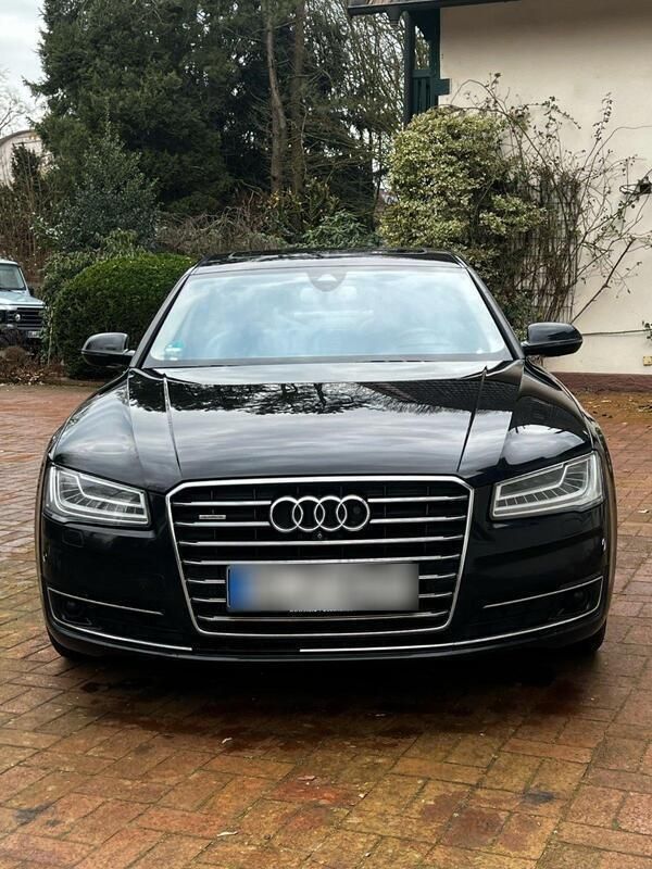 Schwarz Gebraucht 2016 Audi A8L Limousine | 24.000 € - Bild 1/4