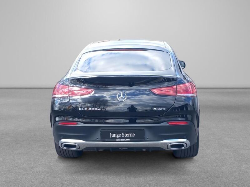 Gebraucht Mercedes GLE400 330 PS (242 kW) 2021 Metalliclack obsidianschwarz SUV