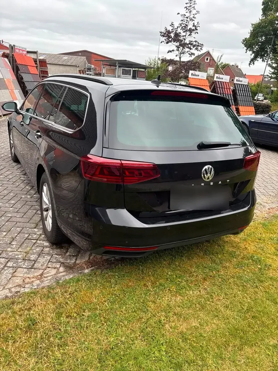 Gebraucht VW Passat 150 PS (110 kW) 2020 Schwarz Kombi