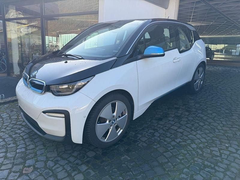 Gebraucht BMW i3 Comfort Edition 125 kW (170 PS) 2021 Weiß Kleinwagen