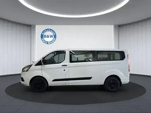 Gebraucht Ford Transit Custom Trend 150 PS (110 kW) 2022 Weiß Van / Kleinbus