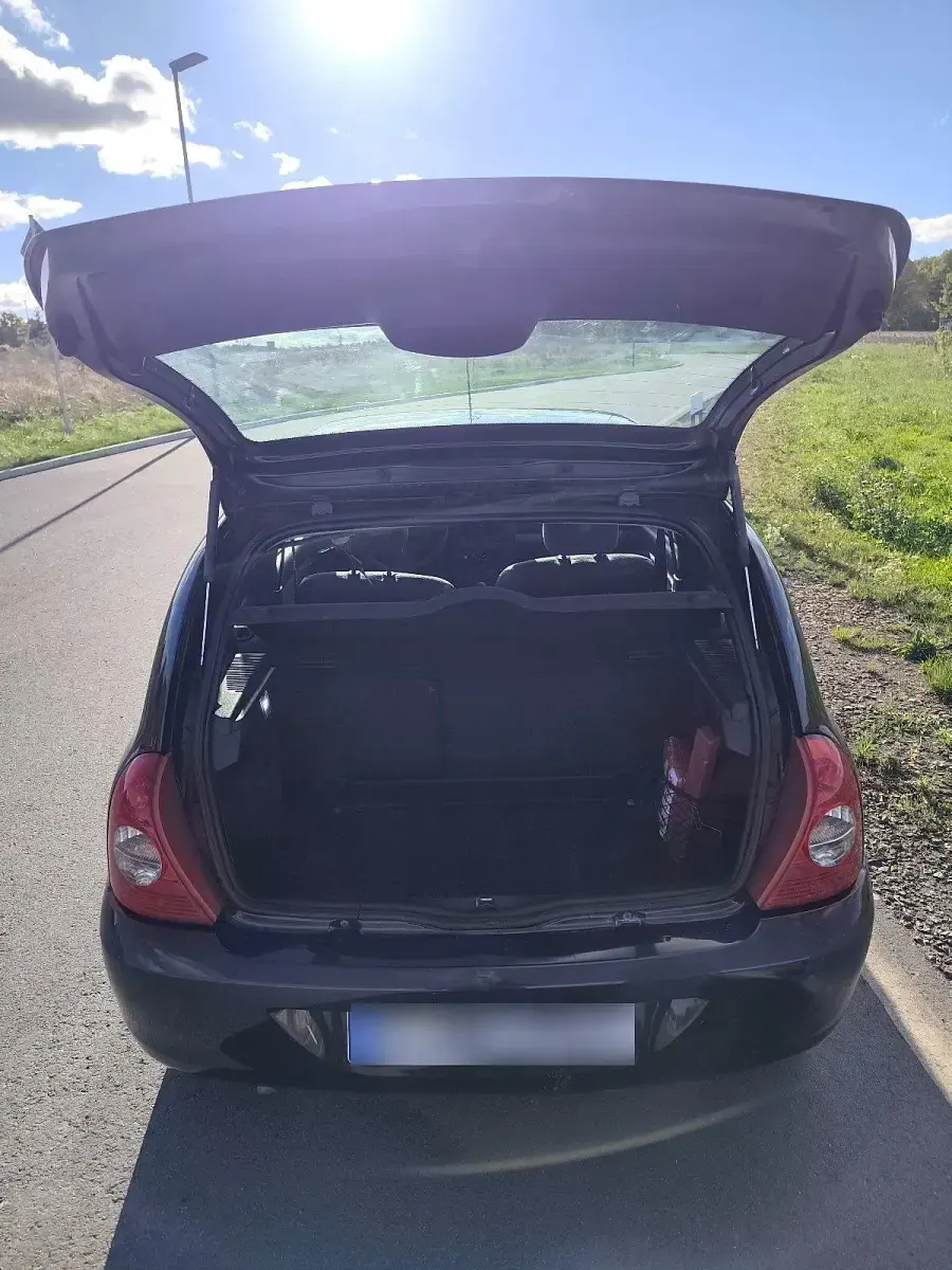 Gebraucht Renault Clio 58 PS (42 kW) 2007 Schwarz Limousine