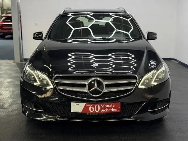 Usata Mercedes E350 258 CV (189 kW) 2014 Nero Station wagon