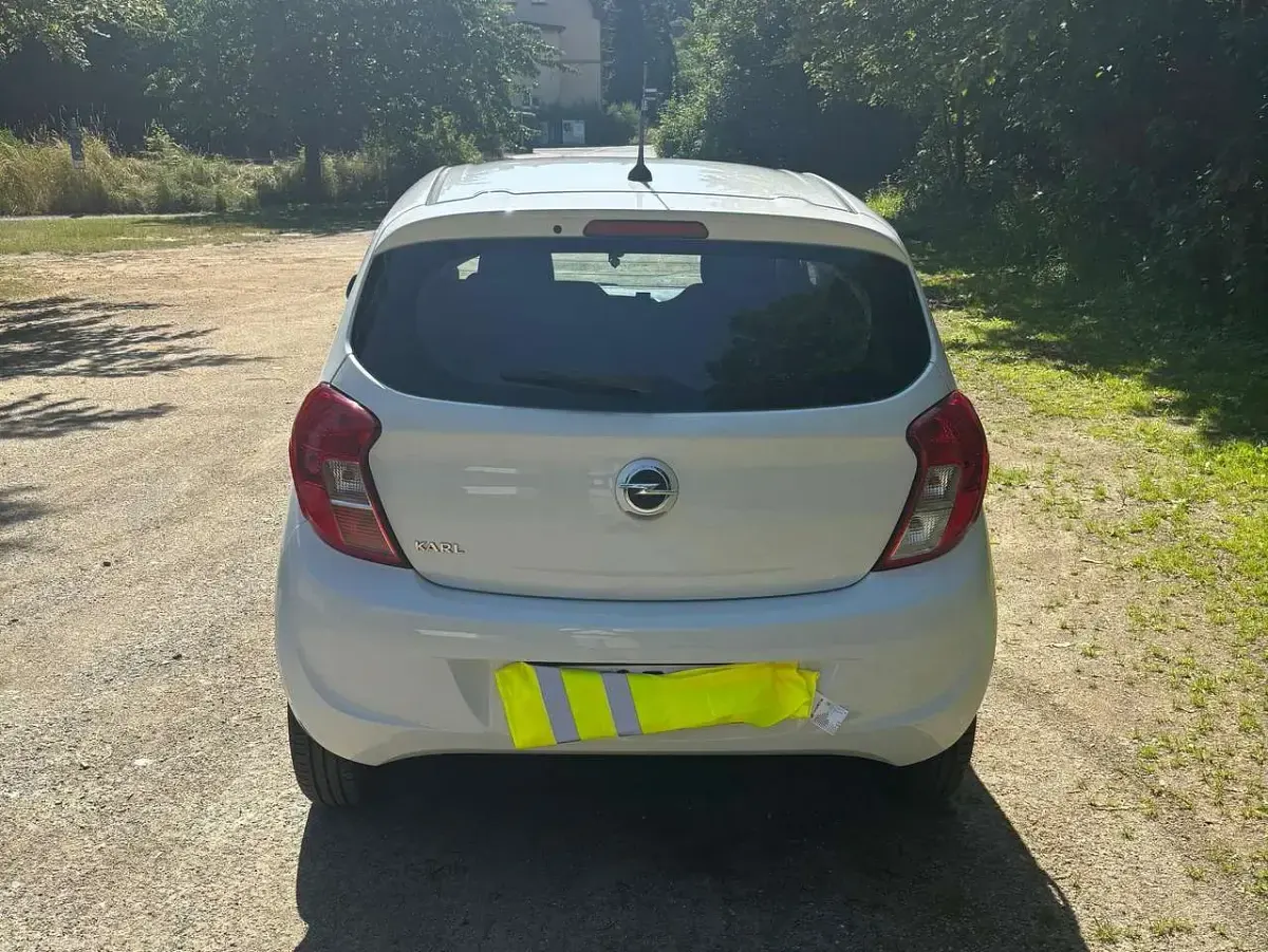 Gebraucht Opel Karl Selection 75 PS (55 kW) 2016 Weiß Kleinwagen