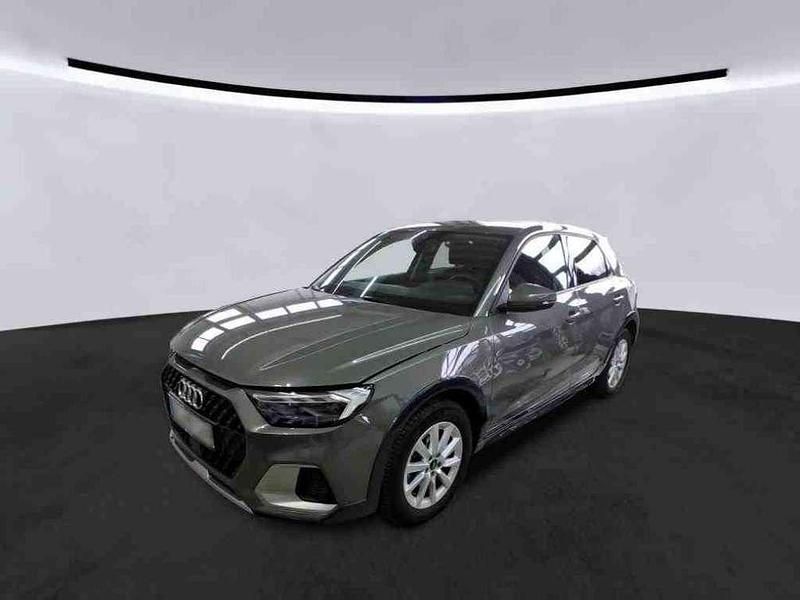 Gebraucht Audi A1 S-Line 95 PS (69 kW) 2022 Chronosgrau metallic SUV