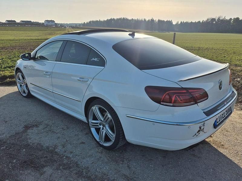 Second-hand VW CC 170 CP (125 kW) 2013 Alb Berlinǎ