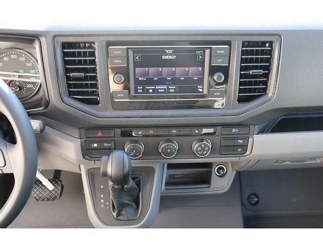 Gebraucht VW Crafter 177 PS (130 kW) 2023 Weiß Van