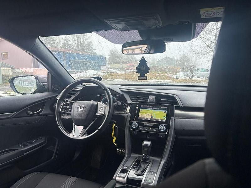 Gebraucht Honda Civic Executive 129 PS (94 kW) 2017 Grau Limousine