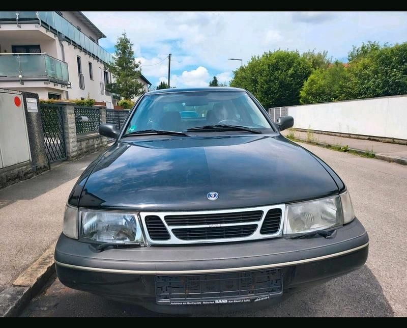 Schwarz Gebraucht 1994 Saab 900 Kleinwagen | 2.000 € - Bild 1/4