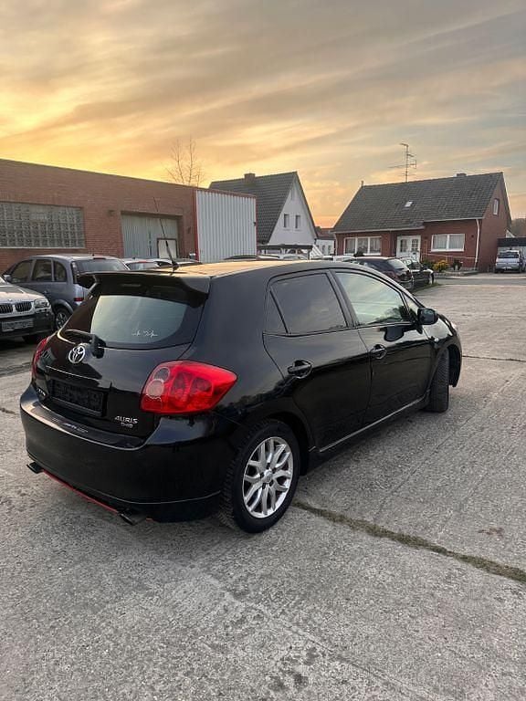 Gebraucht Toyota Auris 126 PS (92 kW) 2007 Kleinwagen