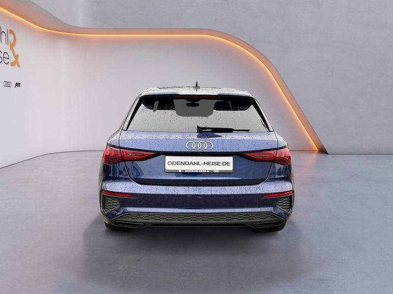 Gebraucht Audi A3 Sportback e-tron S-Line 245 PS (180 kW) 2023 Navarrablau metallic Kleinwagen