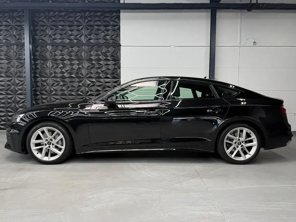 Gebraucht Audi A5 Sportback S-Line 204 PS (150 kW) 2022 Schwarz Kleinwagen