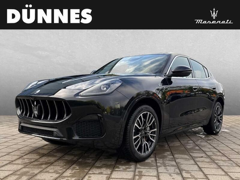 Schwarz (nero tempesta) Neu 2024 Maserati Grecale GT SUV | 77.990 € (Superpreis) - Bild 1/4