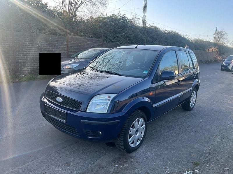 Gebraucht Ford Fusion Trend 101 PS (74 kW) 2011 Blau Kleinwagen