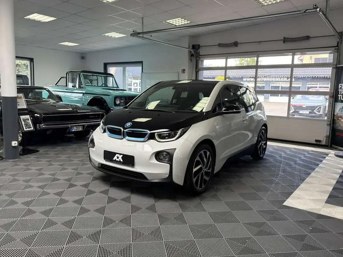 Gebraucht BMW i3 Comfort Edition 170 PS (125 kW) 2016 Weiß Kleinwagen