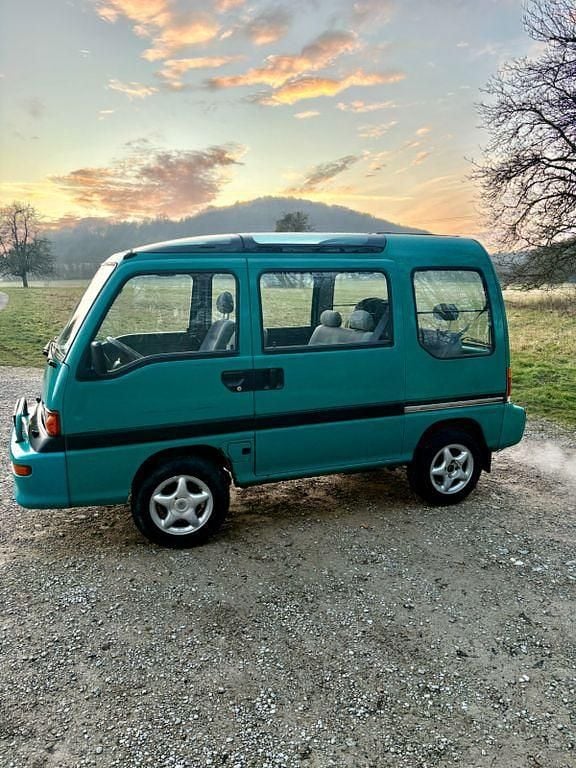 Gebraucht Subaru Libero 54 PS (39 kW) 1993 Grün Van / Kleinbus