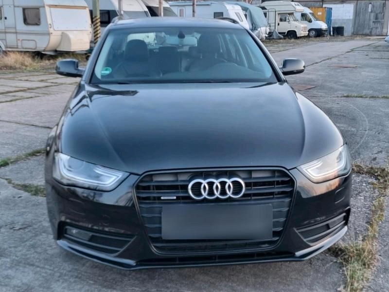 Gebraucht Audi A4 S-Line 245 PS (180 kW) 2012 Schwarz Kombi