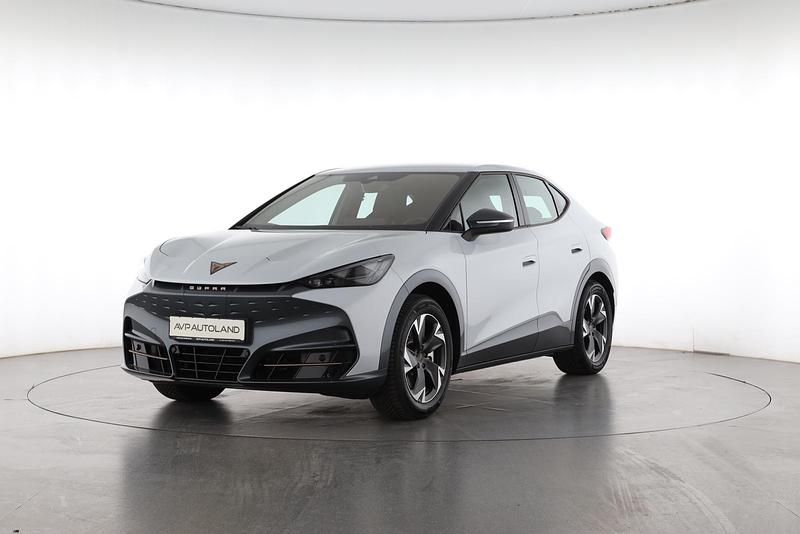 White silber Gebraucht 2025 Cupra Tavascan SUV | 36.969 € (Superpreis) - Bild 1/4