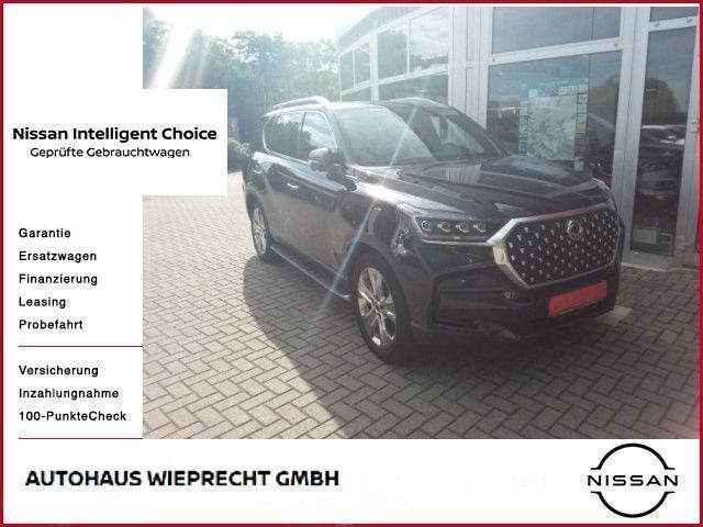 Schwarz Gebraucht 2022 Ssangyong Rexton Sapphire SUV | 38.900 € (Fairer Preis) - Bild 1/4