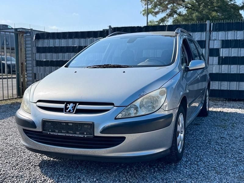 Silber Gebraucht 2003 Peugeot 307 Kombi | 1.400 € (Fairer Preis) - Bild 1/4
