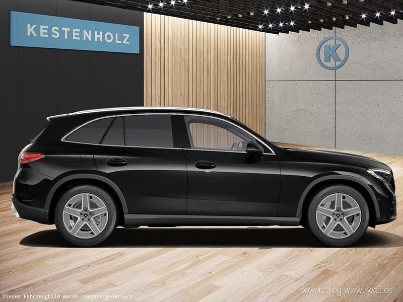 Gebraucht Mercedes GLC300 AMG 269 PS (197 kW) 2026 Obsidianschwarz SUV