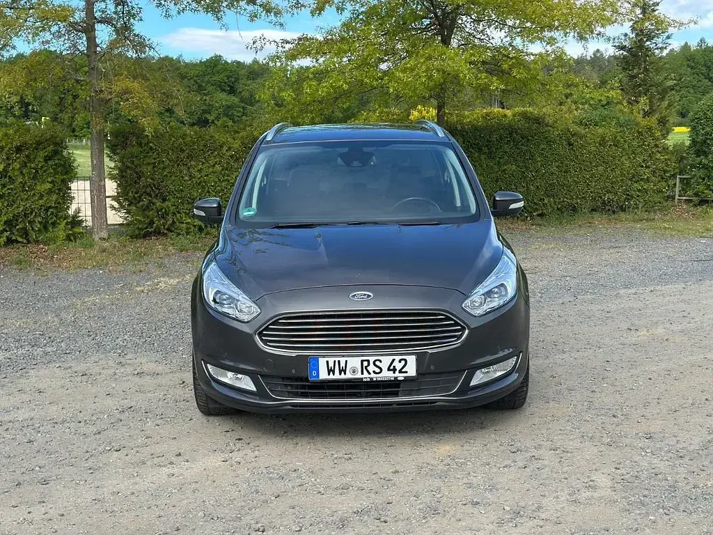 Gebraucht Ford Galaxy Titanium 160 PS (117 kW) 2017 Grau Van / Kleinbus