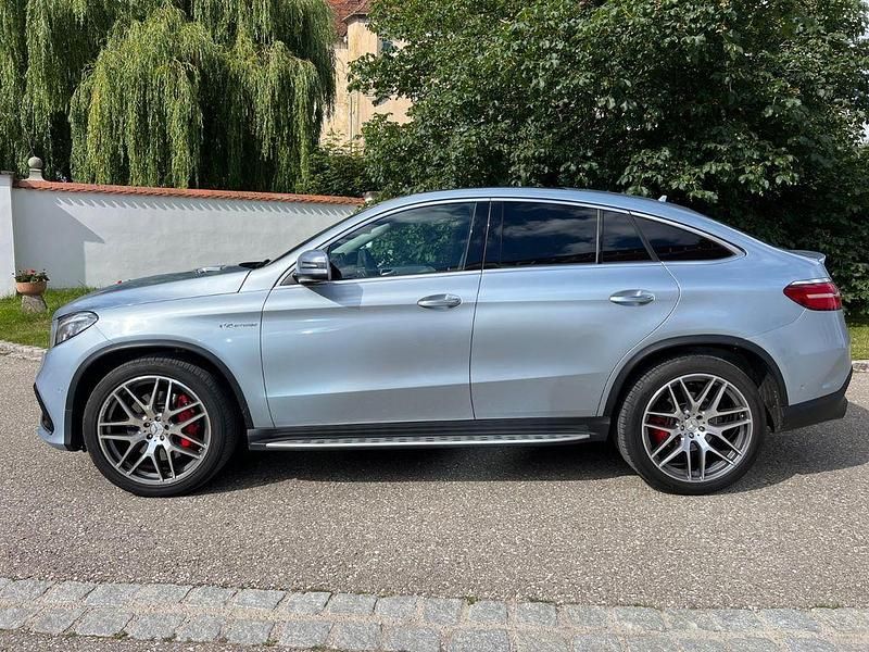 Grau Gebraucht 2017 Mercedes GLE63 AMG AMG Coupé | 64.500 € (Etwas zu teuer) - Bild 1/4