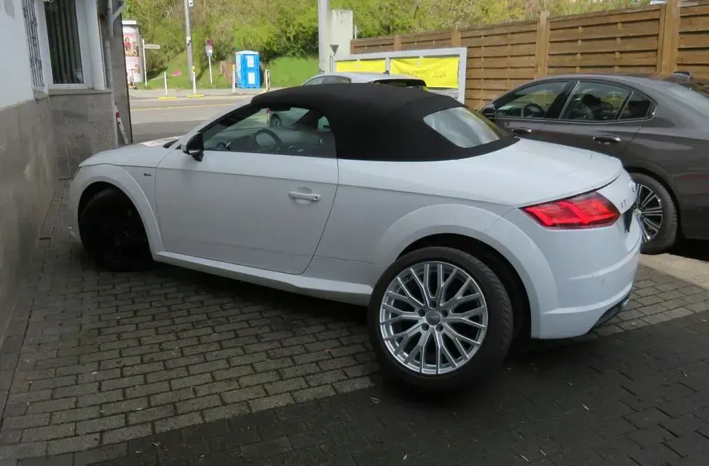 Gebraucht Audi TT Roadster S-Line 197 PS (144 kW) 2019 Weiß Cabrio