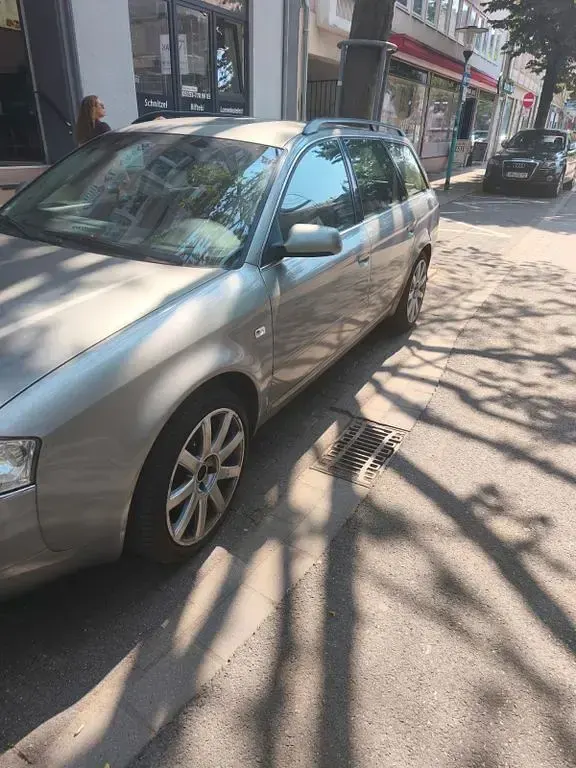 Gebraucht Audi A6 131 PS (96 kW) 2004 Silber Kombi