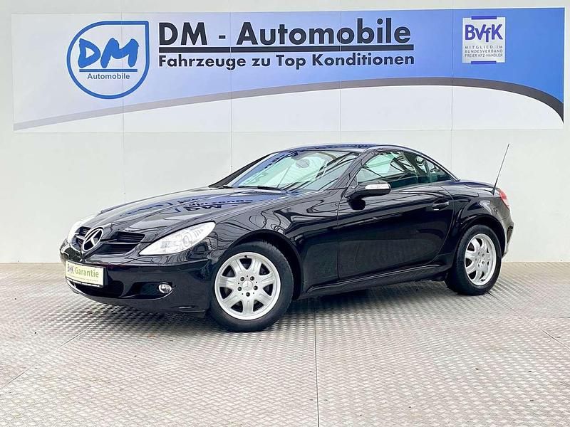 Schwarz Gebraucht 2008 Mercedes SLK200 Cabrio | 9.990 € (Fairer Preis) - Bild 1/4