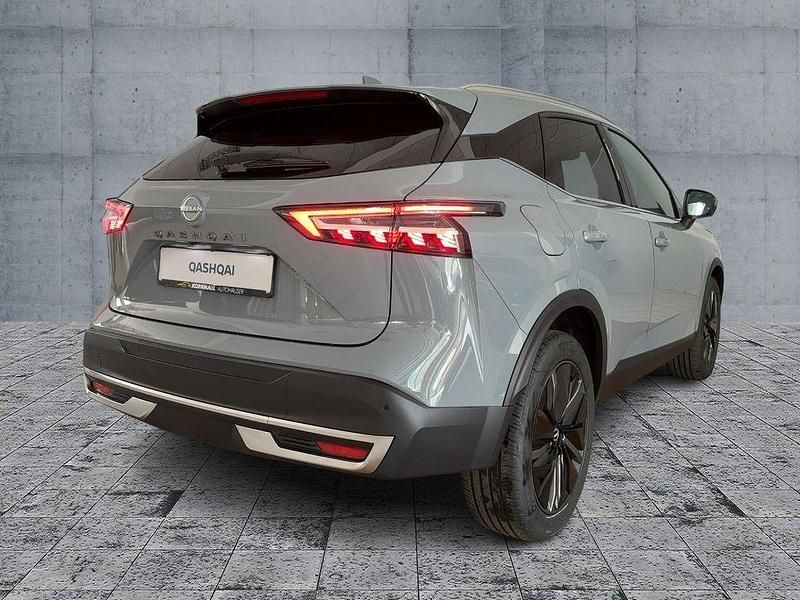 Gebraucht Nissan Qashqai Tekna 158 PS (116 kW) 2025 Grau SUV