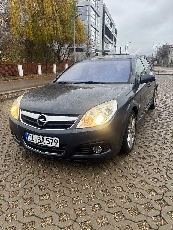 Blau Gebraucht 2008 Opel Signum Edition+ Kleinwagen | 2.450 € (Fairer Preis) - Bild 1/4
