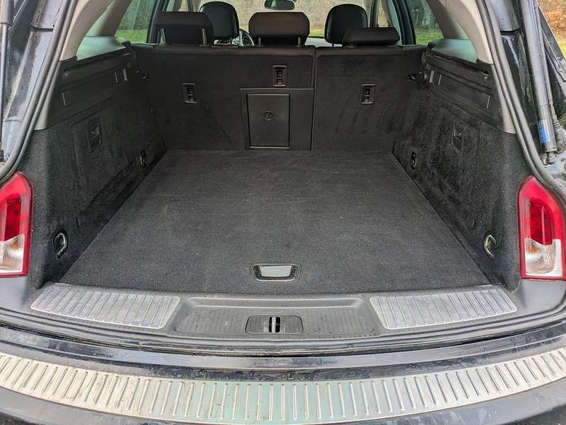 Gebraucht Opel Insignia 170 PS (125 kW) 2016 Schwarz Kombi